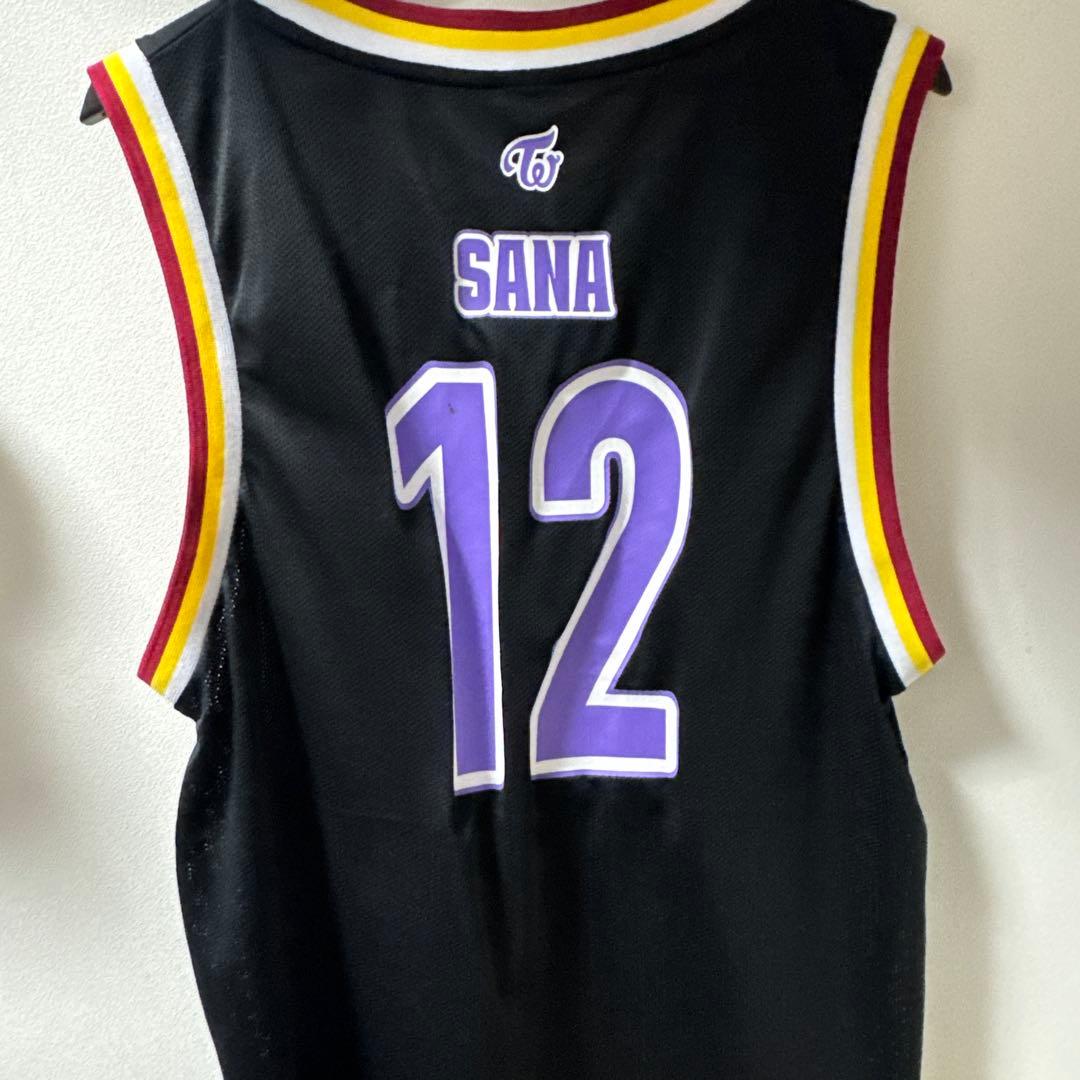 TWICE ミナ サナ モモ ナヨン チェヨン タンクトップ