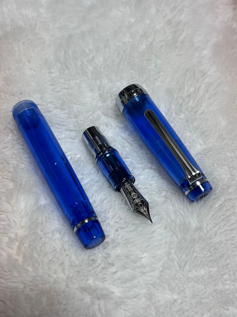 新品未使用 限定600本 セーラー プロフェッショナルギア 万年筆 スカイ MF