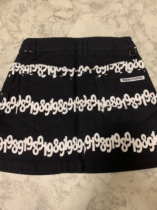 パーリーゲイツ　総柄スカート