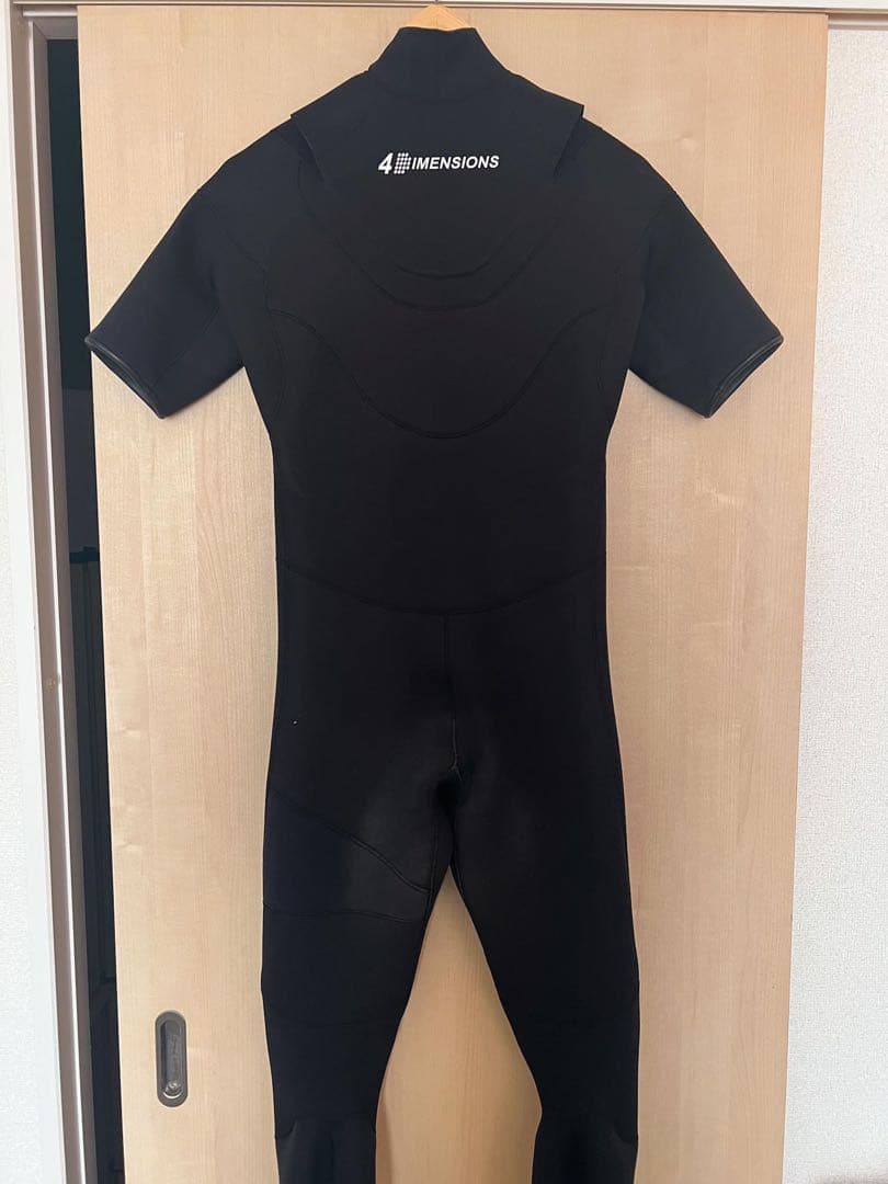 4DIMENSIONS ウェットスーツ シーガル　3ミリ2ミリ黒