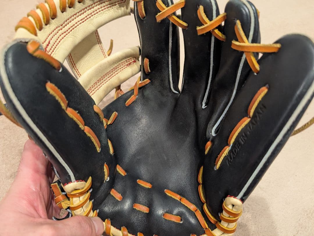 ATOMS　アトムズ　内野軟式グローブ　一般 ANX-04 BLK　右投用