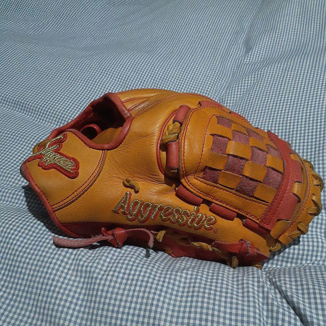 Aggressive 軟式グローブ