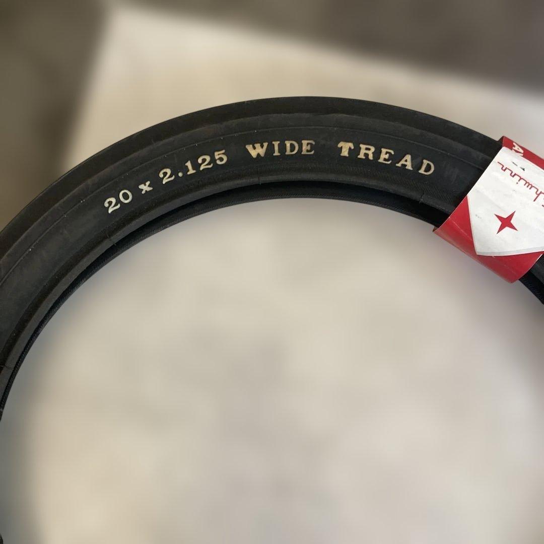 と*ん様 SCHWINN STING-RAY SLIK 20 x 2.125タイ