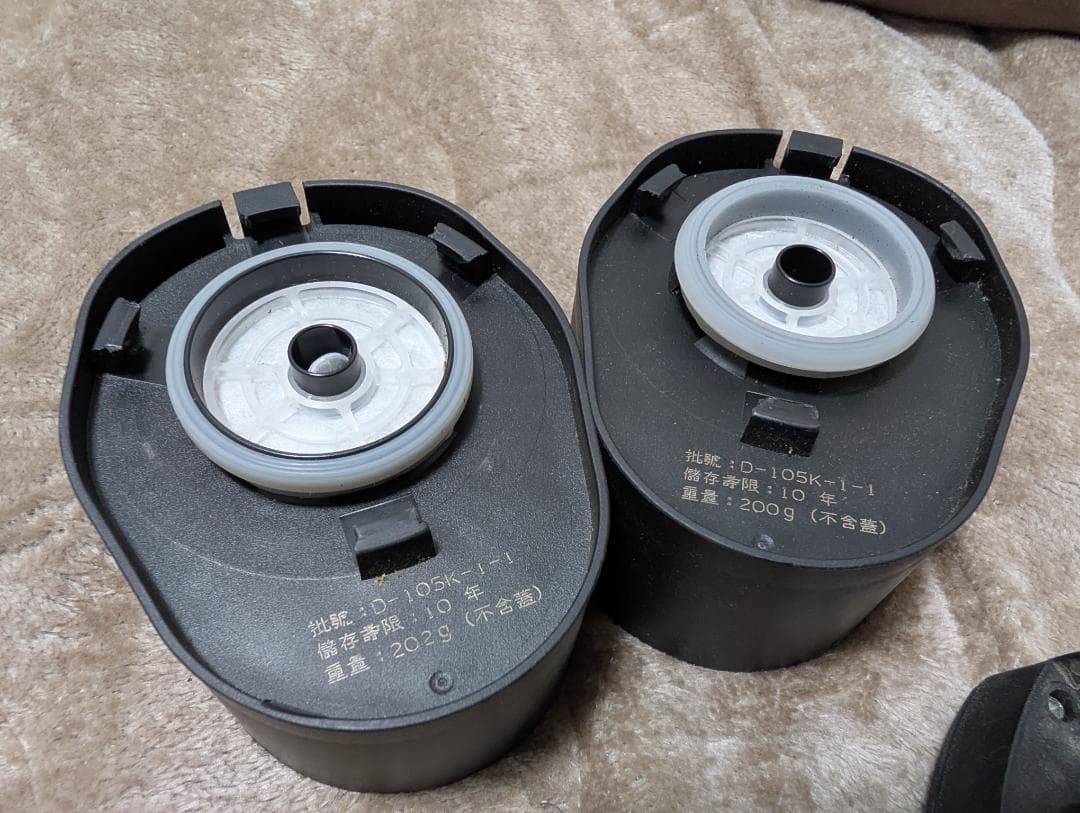 (官品) 台湾陸軍T3-102 ガスマスクフィルター、スピーカー(中華民国)