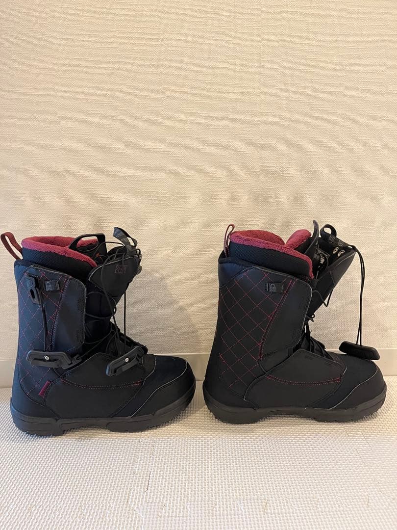 Salomon レディース スノーボードブーツ ブラック/パープル