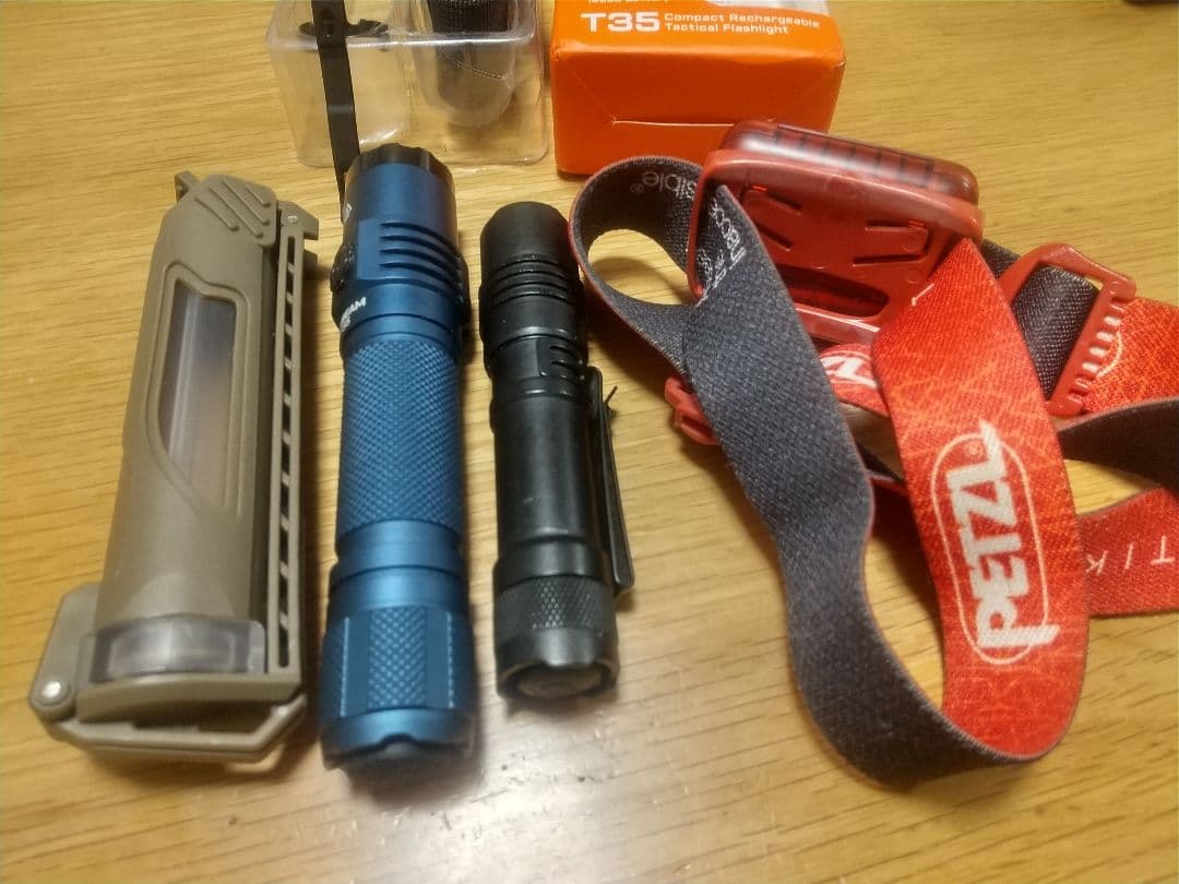 ライト・ランタン acebeam t35 streamlight protac petzl