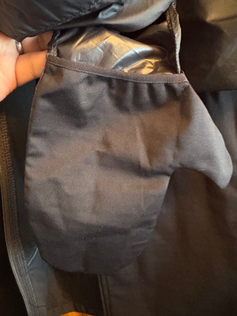 【短時間2回使用美品】NIKE スフィアシールドランナージャケット¥20,900