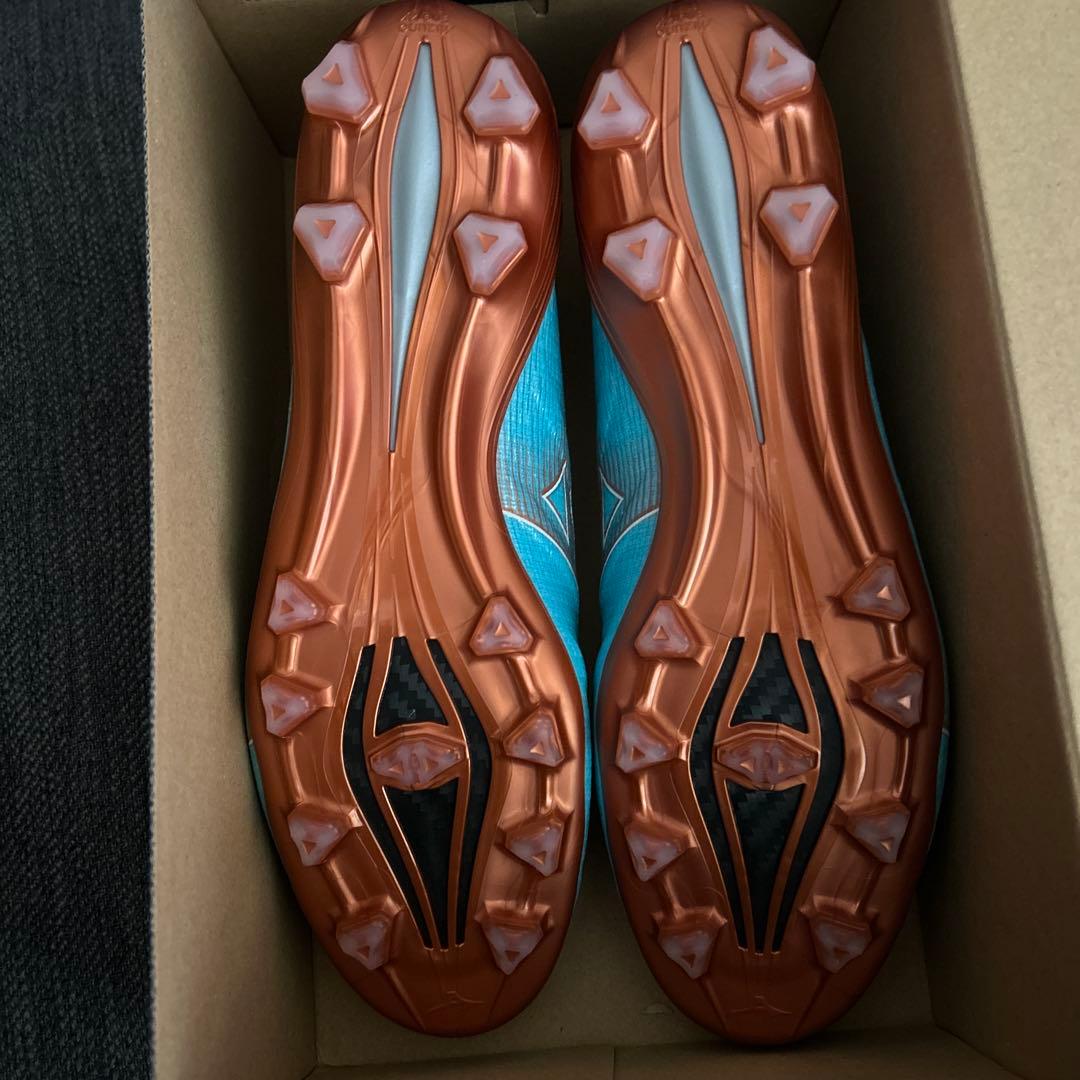 ミズノ アルファJAPAN2022カタールW杯モデル