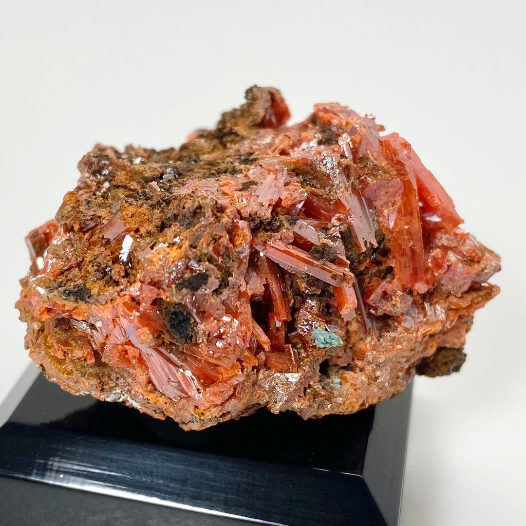 クロコアイト　紅鉛鉱　鉱物標本　原石　天然石　ストーン　タスマニア