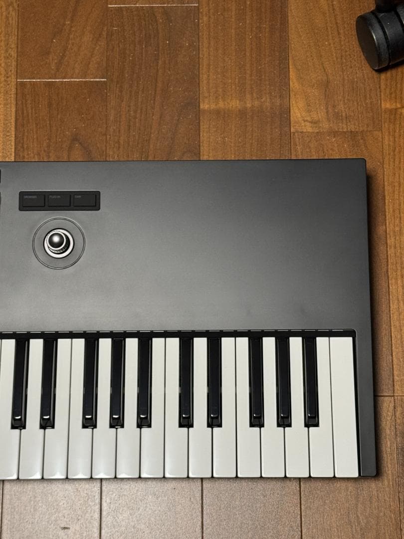 Kontrol S61 MK3 ユーザー未登録 decksaver付