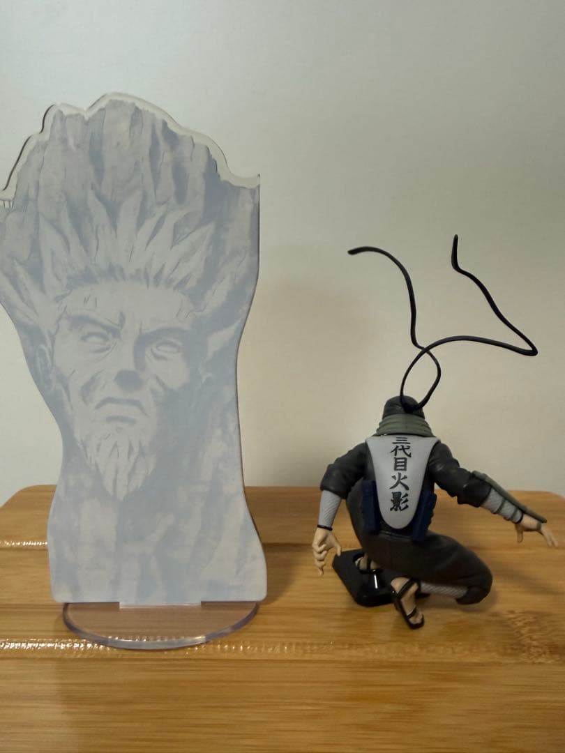 ナルト　一番くじ　A賞　ナルト＋火影4体+背景＋火影岩2種