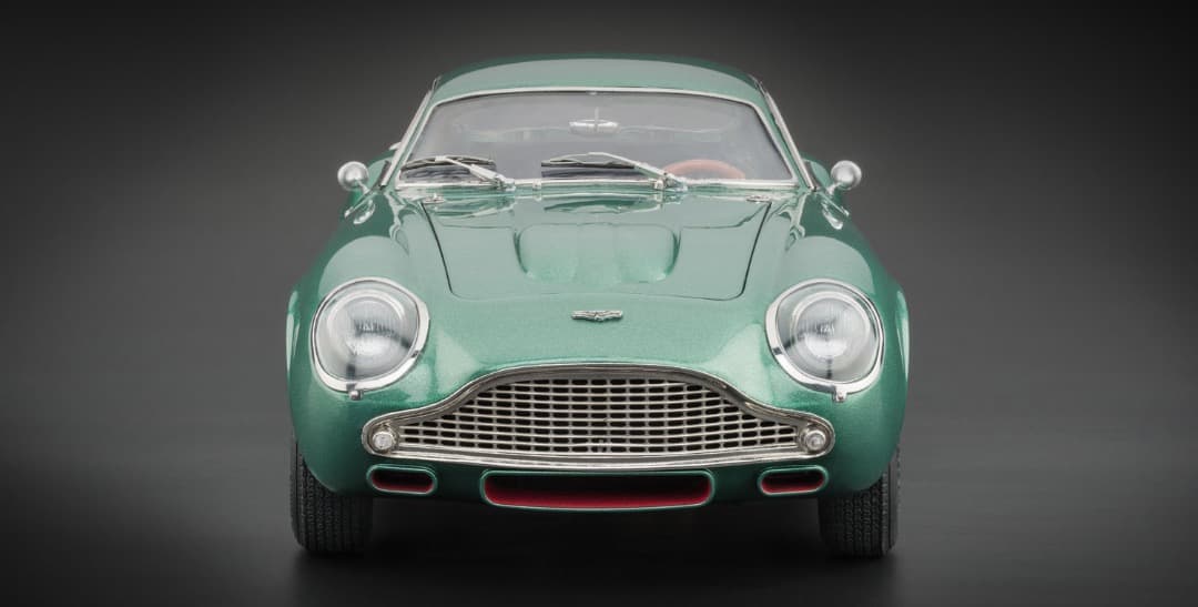 CMC 1/18 アストンマーティン DB4 GTツァガート