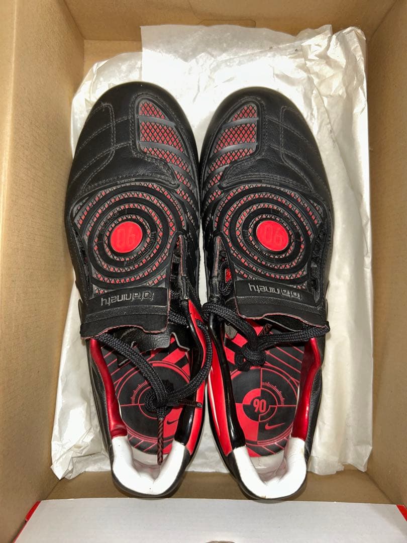デッドストック ナイキ サッカースパイク トータル90 レーザー HG-E