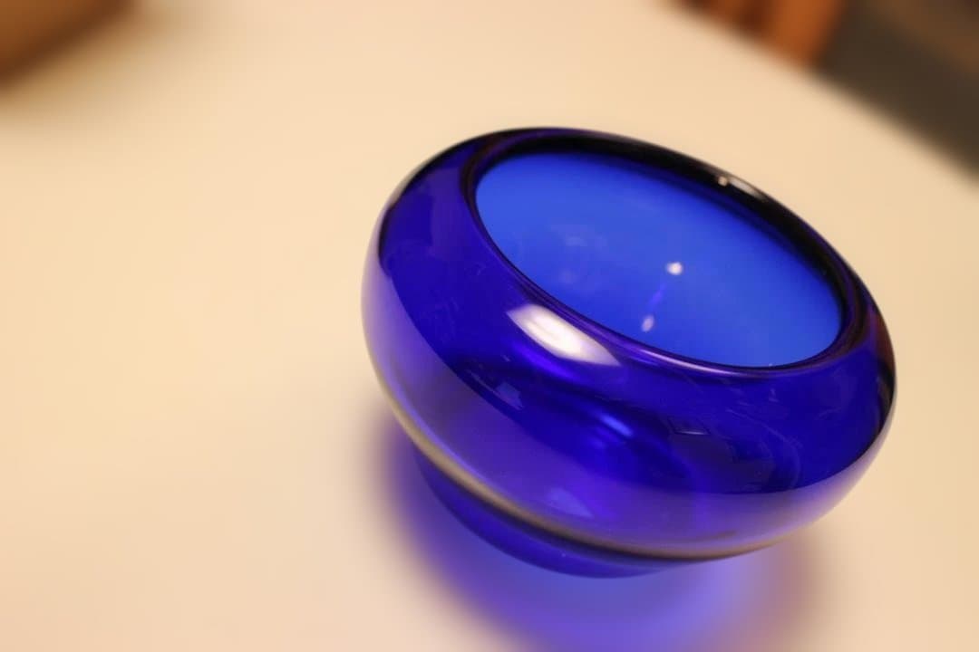 瑠璃香炉　ガラス香炉　ガラス工芸　建水