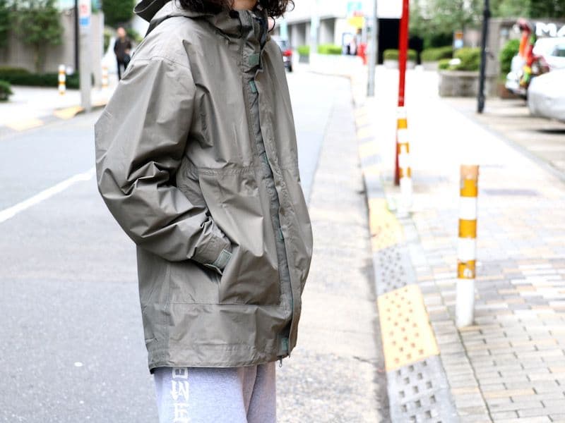 ビヨンドクロージング　ゴアテックスJKT　S 検）Patagonia mars