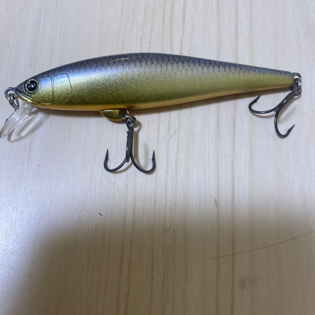 レヴォニック　シンディ　サラモア　ヴォルビート　中古