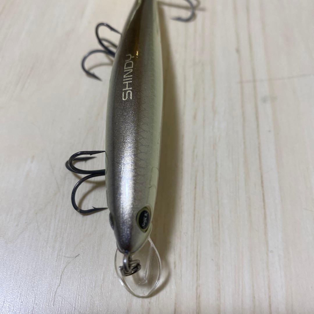 レヴォニック　シンディ　サラモア　ヴォルビート　中古