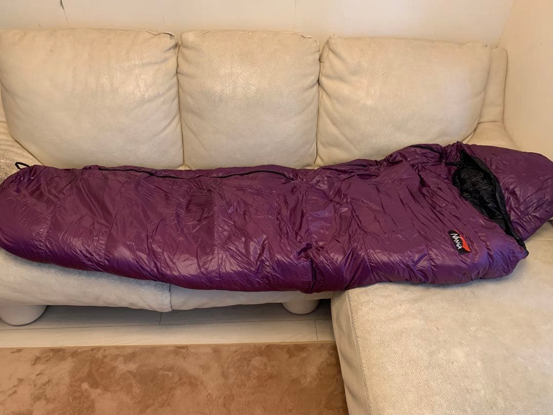 【新品未使用】ナンガシェラフ900STD