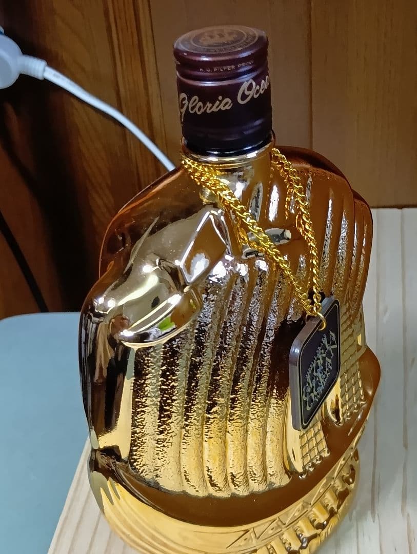 GLORIA OCEAN ゴールドシップボトルウイスキー:三楽オーシャン