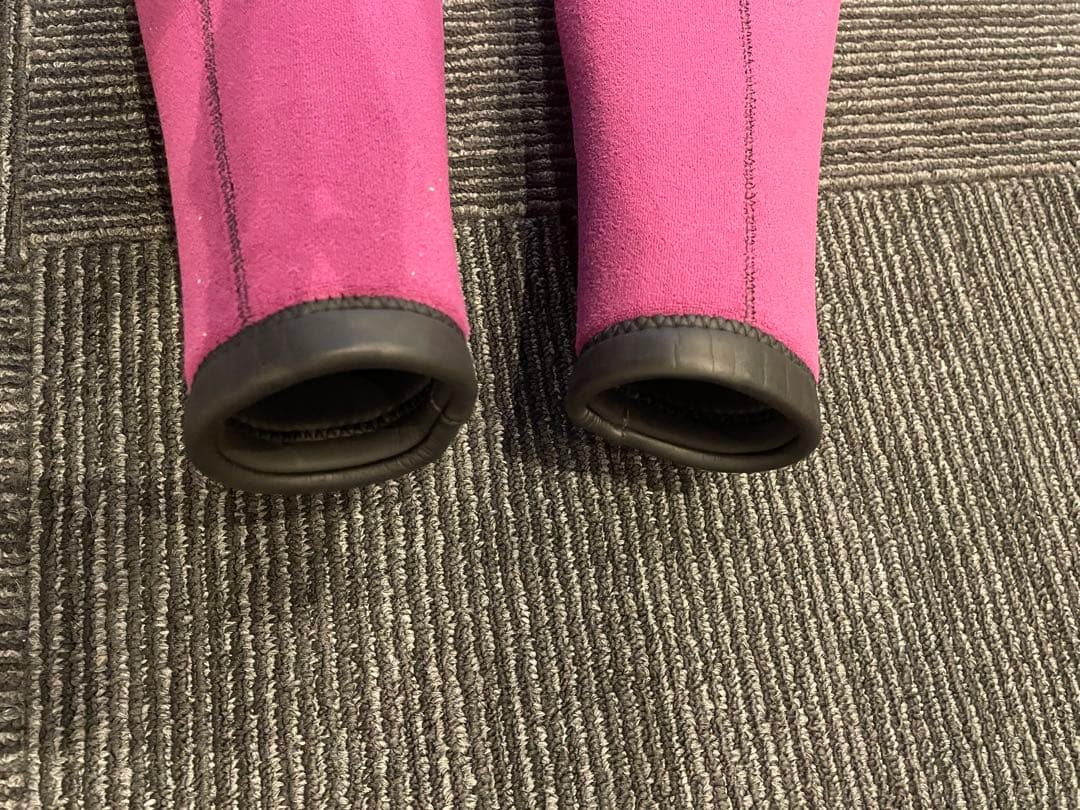 Fellow 新品セミドライスーツ 5×3ミリLサイズ