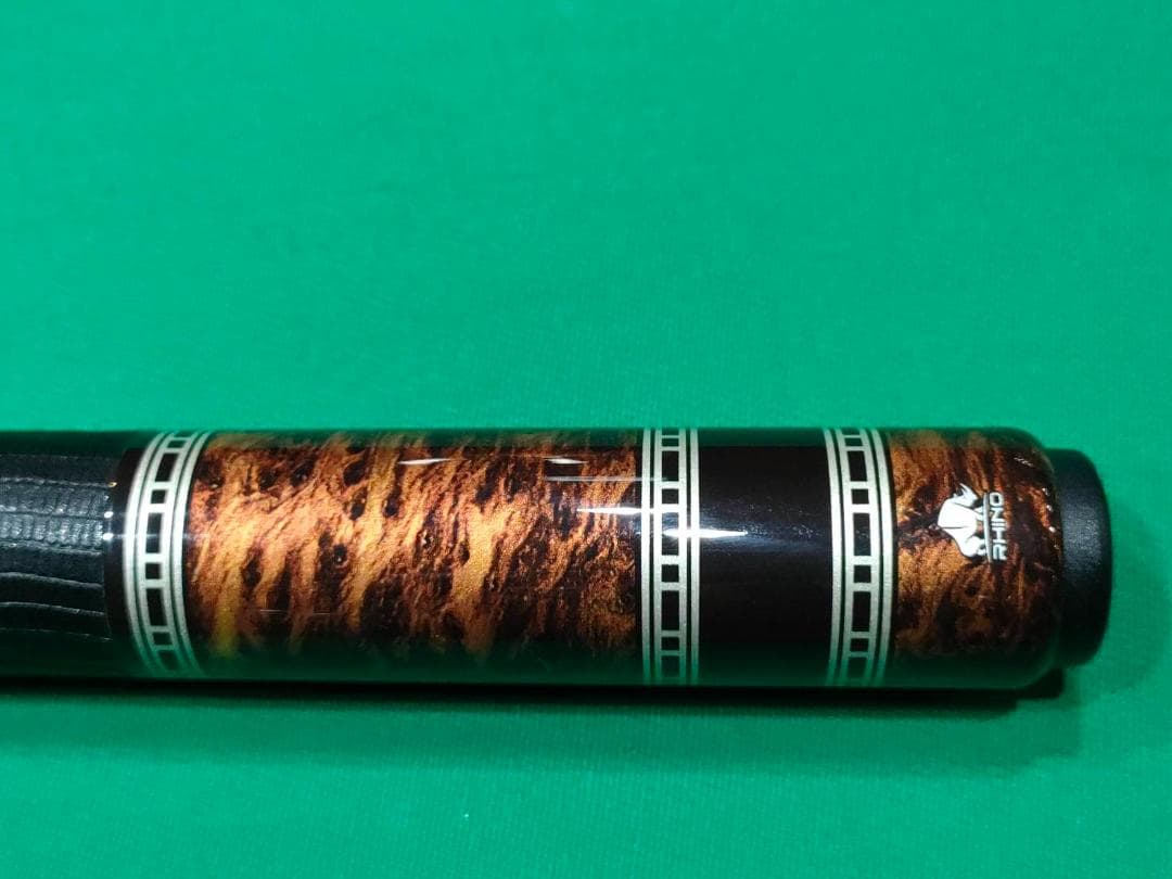 Rhino ライノ キュー Retro カーボンシャフト装備