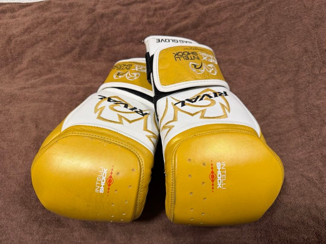 Rival(ライバル)ボクシンググローブ　8オンス