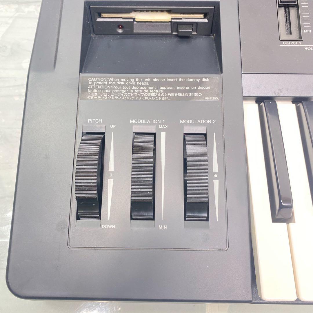 YAMAHA シンセサイザー SY77 動作品