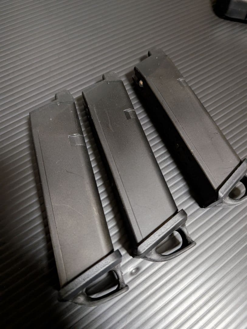 東京マルイ グロック17GEN3 マガジン3個付き まあまあ美品
