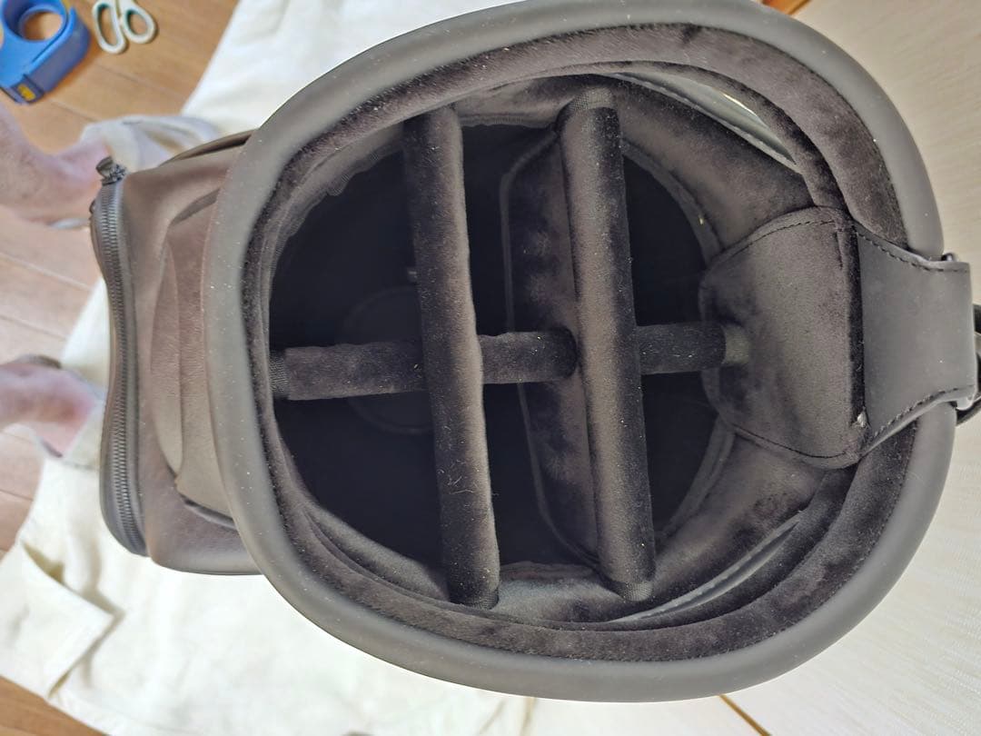 ベゼルキャディバッグ