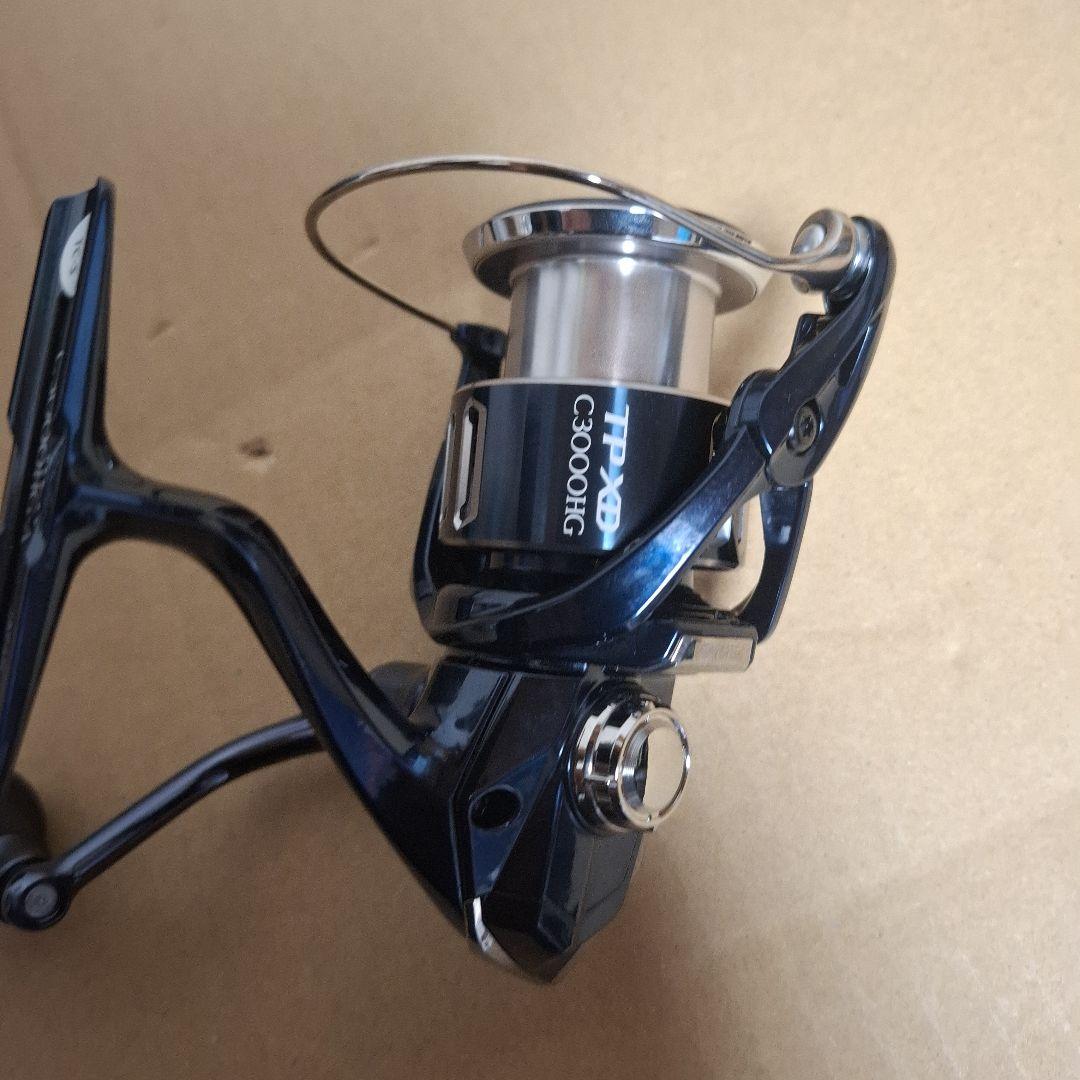 シマノ　21 ツインパワー XD C3000HG　TWIN POWER　新品
