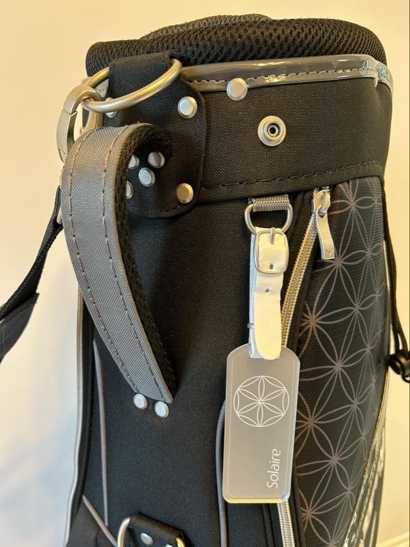 美品！Callaway Solaireキャディーバックのみ／フード・名前タグ付付