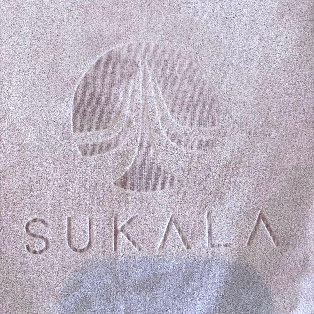 SUKALA.ヨガピラティス ヨガマット４ミリ　ラグ、ケースセットLAVA美品