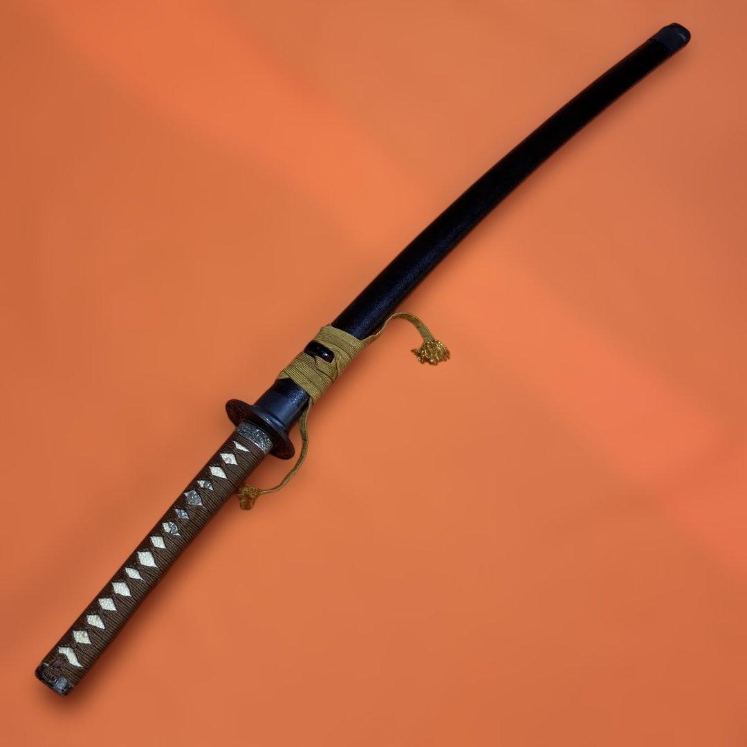 格安上質模造刀 茶柄 雲龍楕円鍔 黒梨地鞘