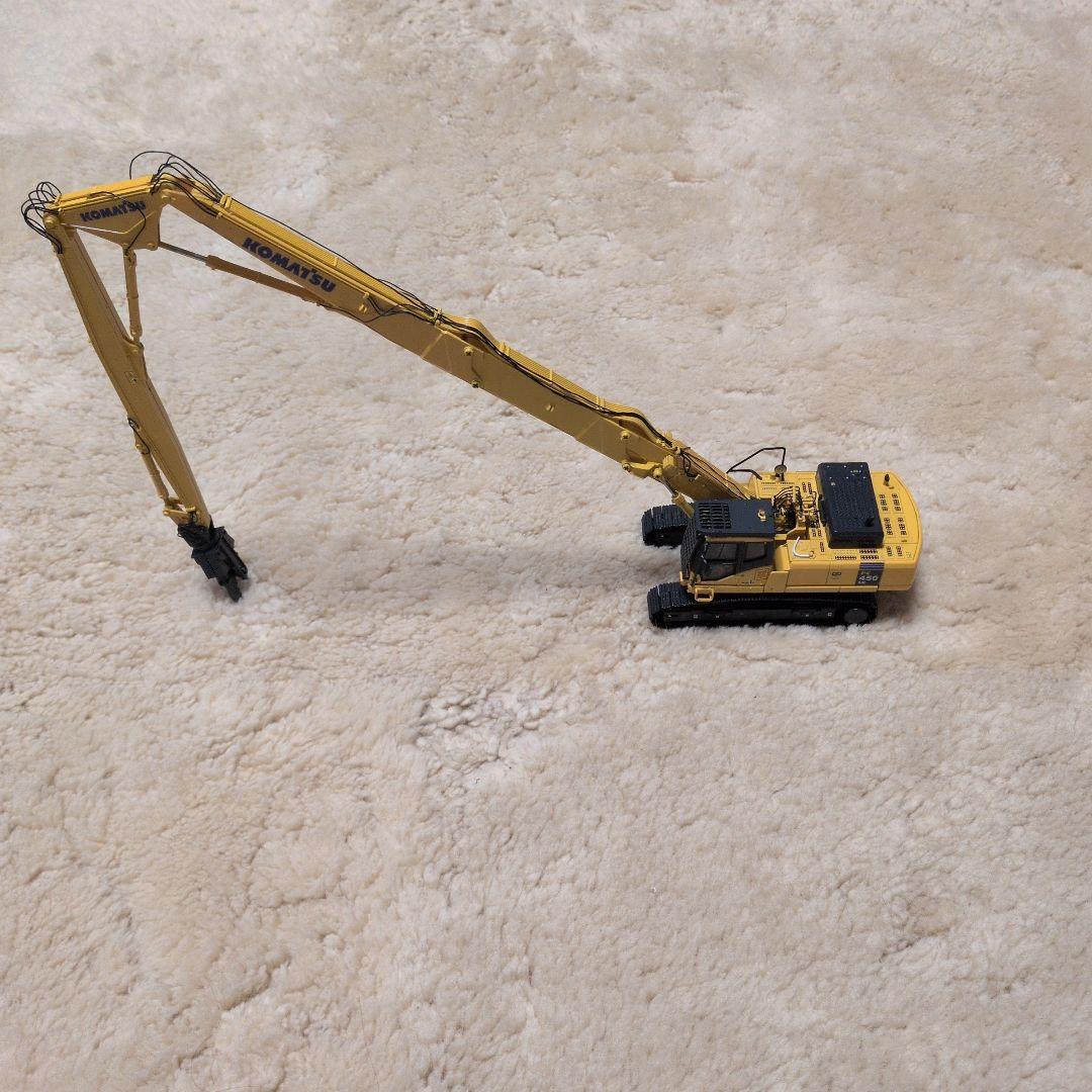 コマツ PC450LC ミニカー 1/50