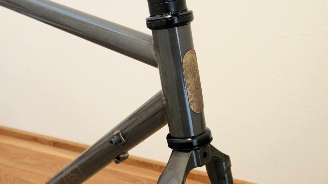 最終値下げ　新品未使用 EBS STUFF Mサイズ RAWカラー フレーム