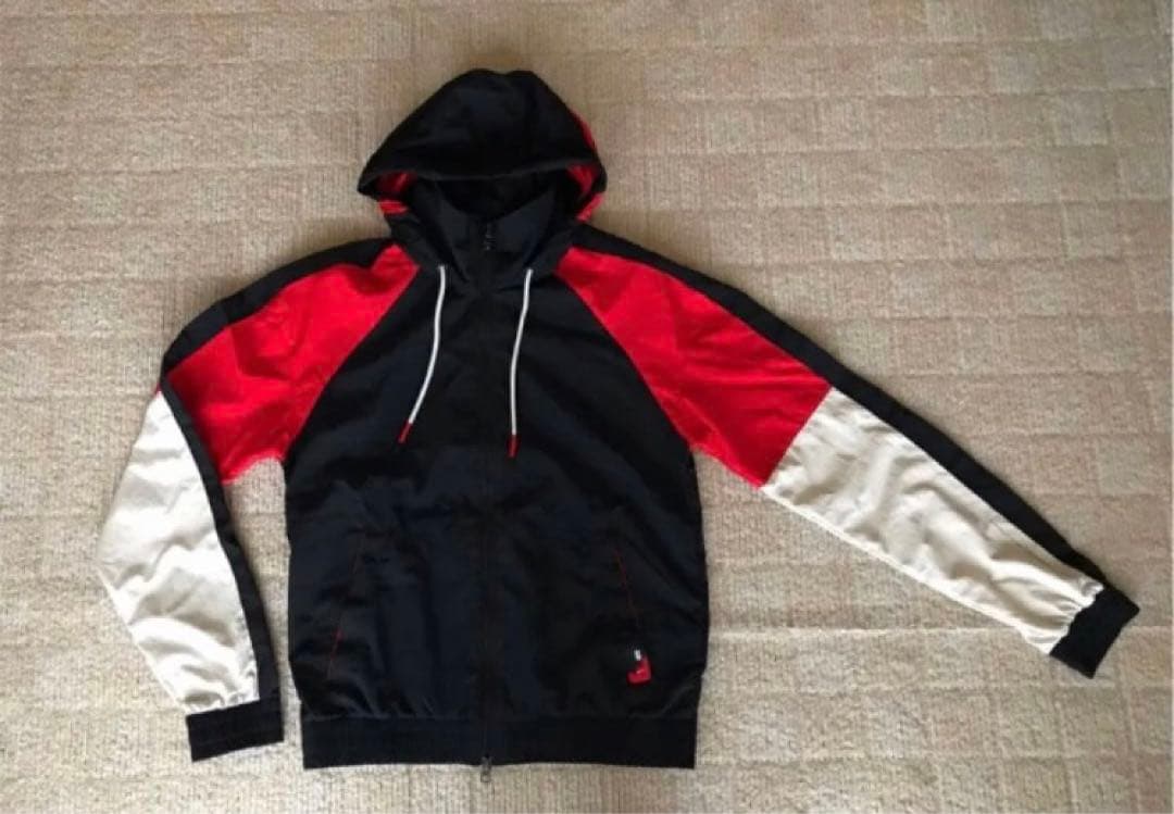 NIKE ナイキ　ナイロンジャケット アウター　バスケットボール