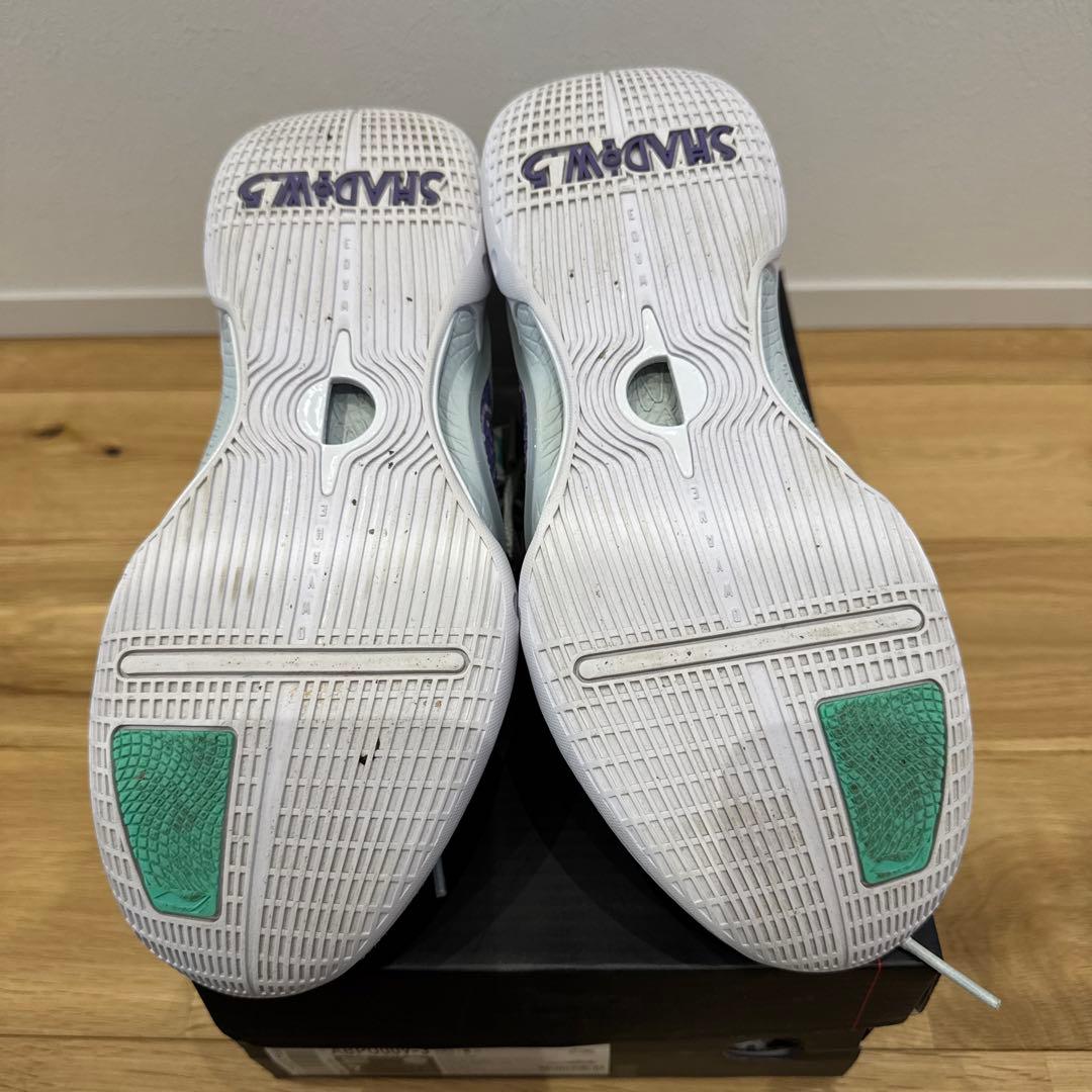 バスケットボールシューズ