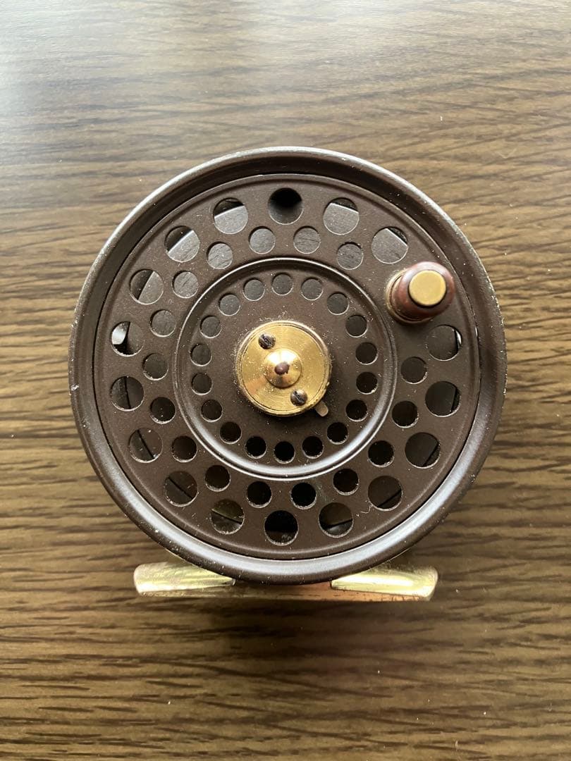 HARDY GOLDEN LRH LIGHTWEIGHT フライリール