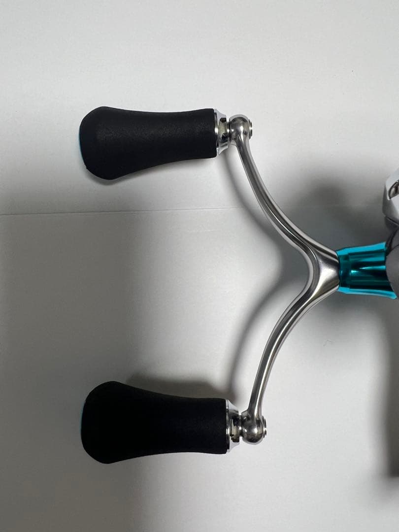 19エメラルダス LT2500S-DH スピニングリール