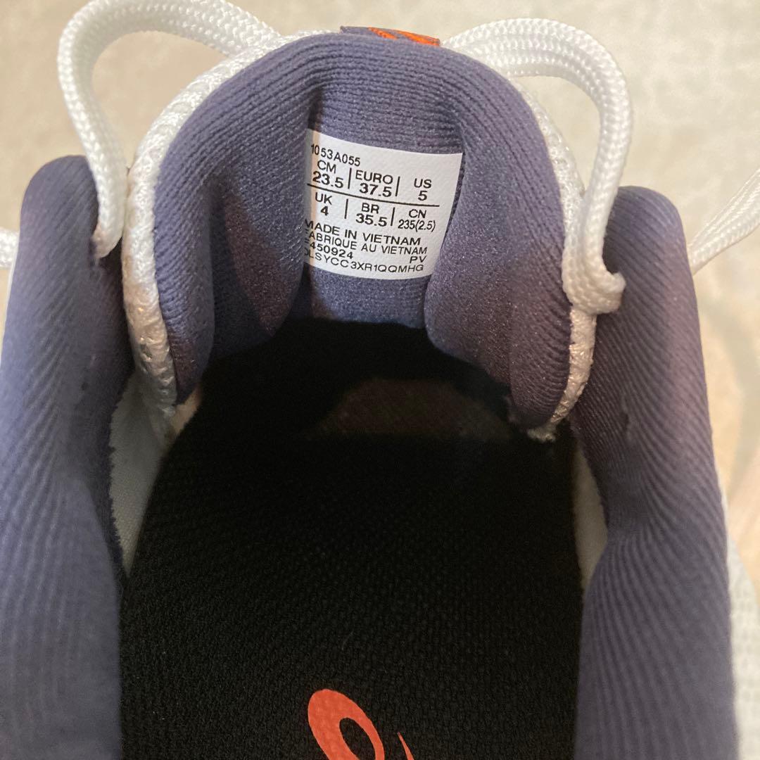 【美品】 asics ネットバーナー バレーボールシューズ