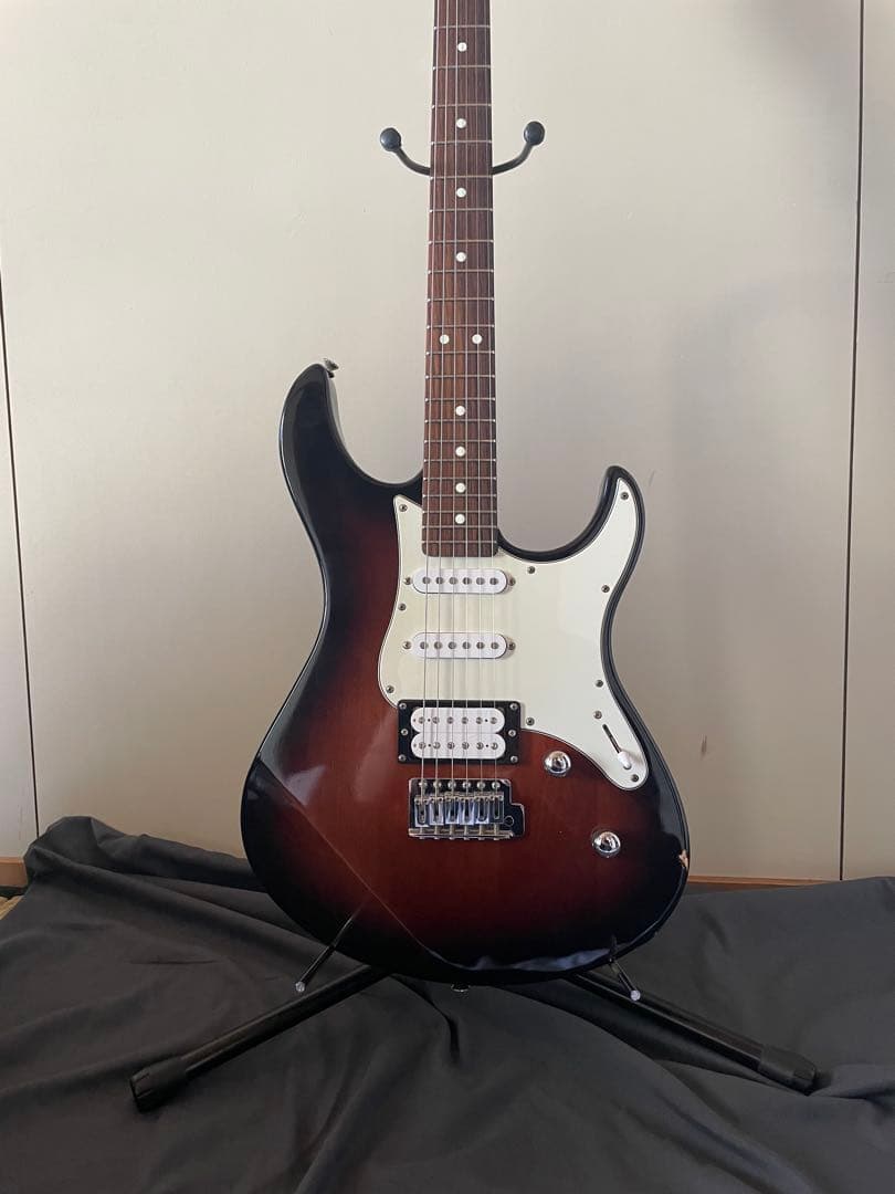 ギター YAMAHA PACIFICA