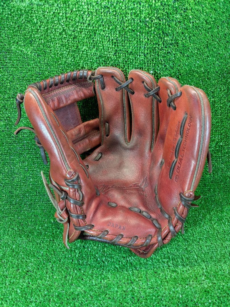 ウイルソン 　硬式　内野用　86型　HWW86H