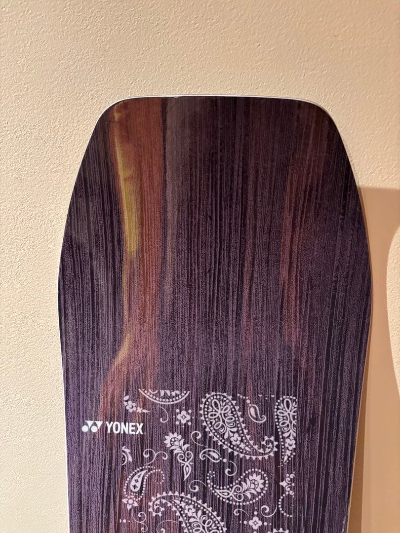 美品　YONEX ACHSE 23-24スノーボード　グラトリ　CROOJA