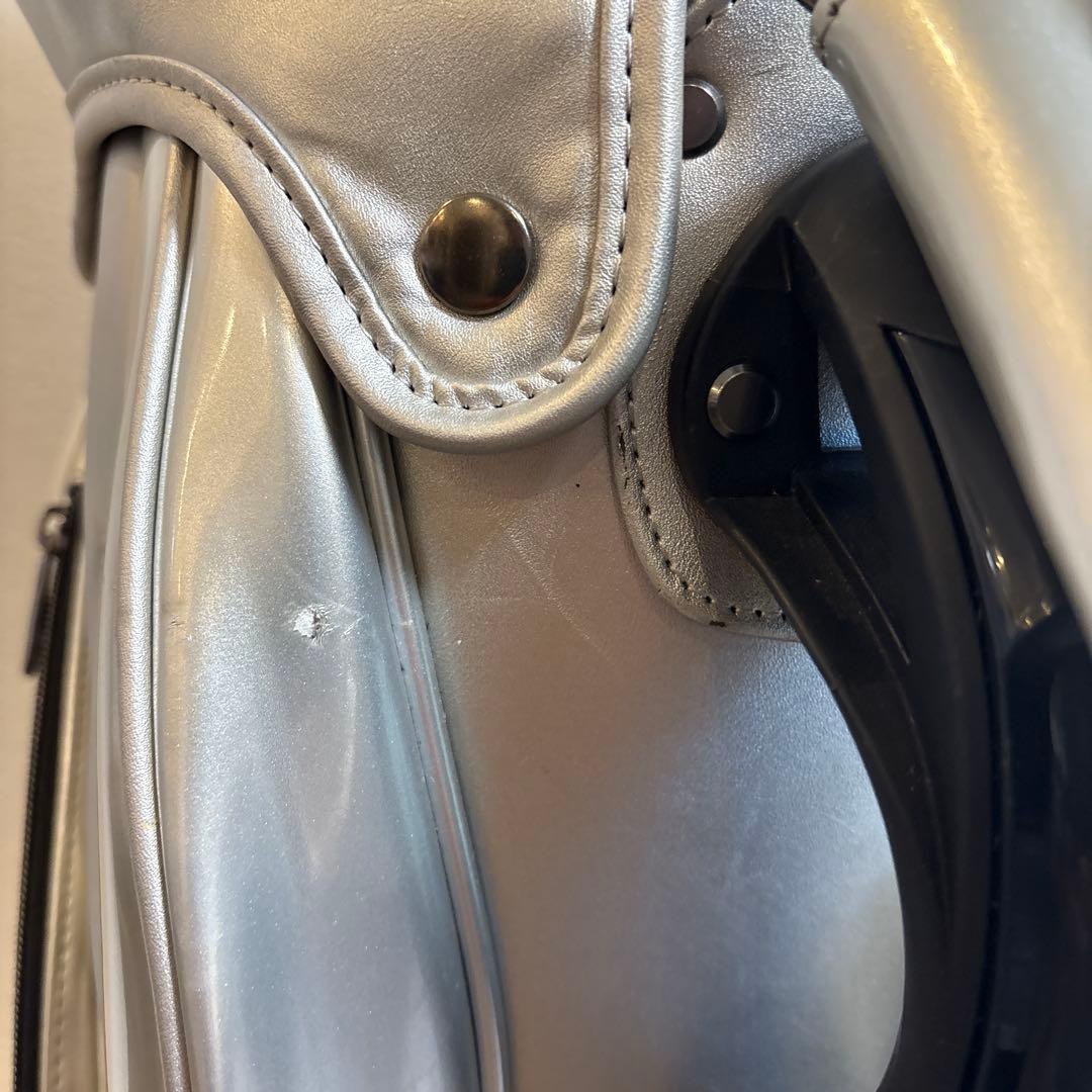 TaylorMade キャディバッグ シルバー 9型 美品