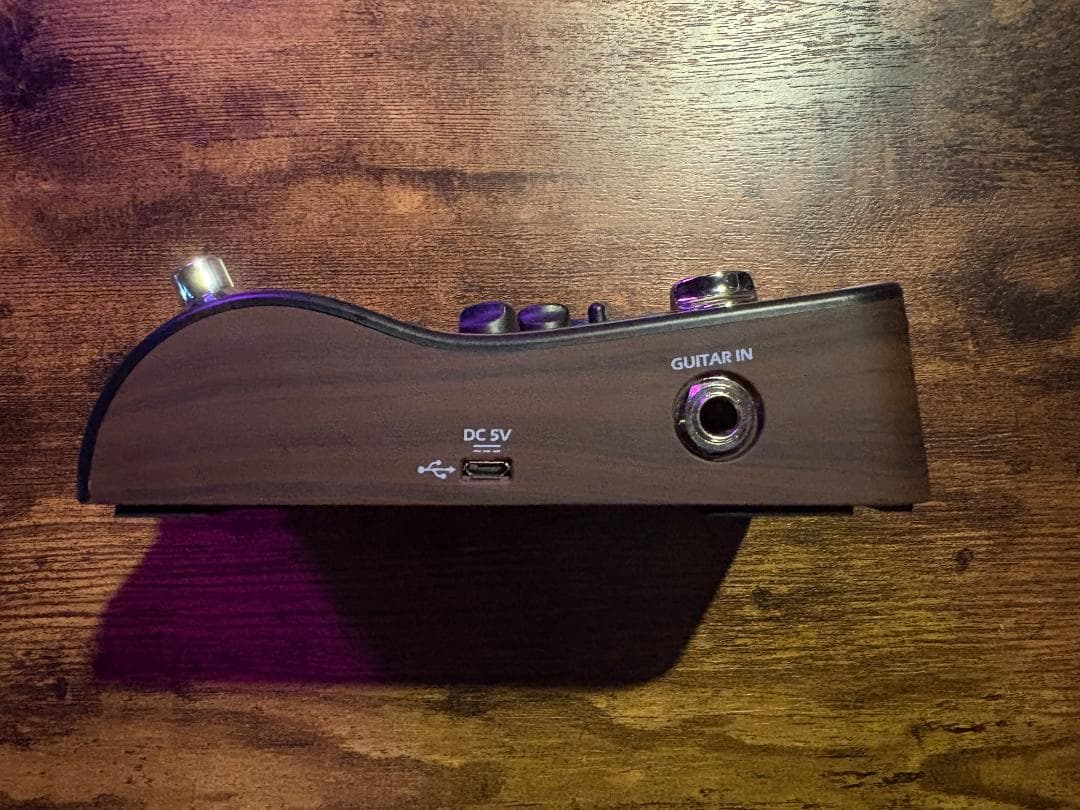 Zoom - AC-2 Acoustic Creator (アコギプリアンプ)