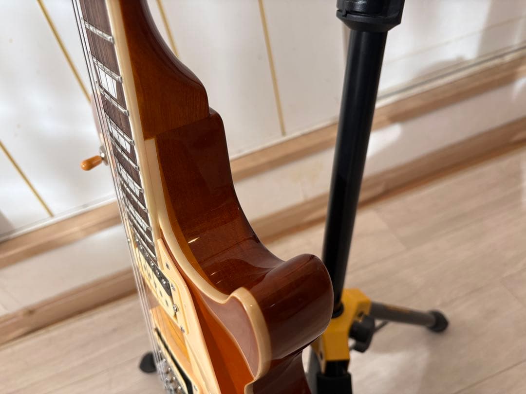 バッカス　レスポールモデル　Live road