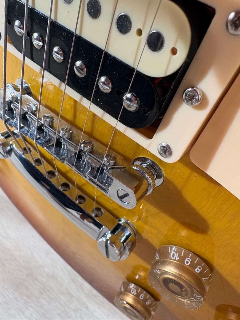 バッカス　レスポールモデル　Live road