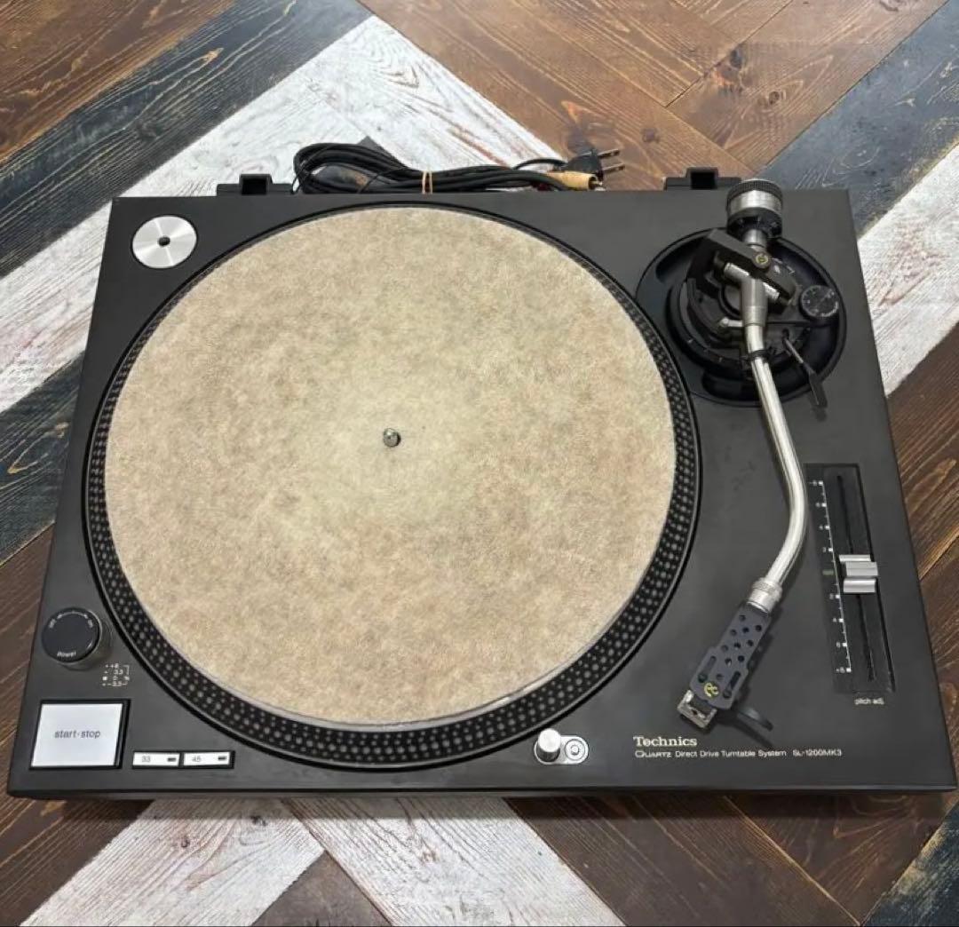 Technics テクニクス　SL-1200 MK3 ターンテーブル