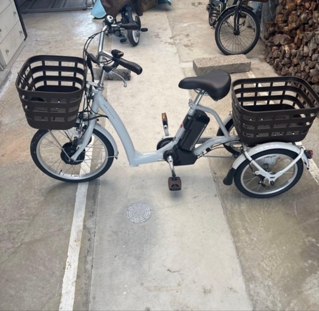 RIKUTTO 電動アシスト 三輪車 グレー