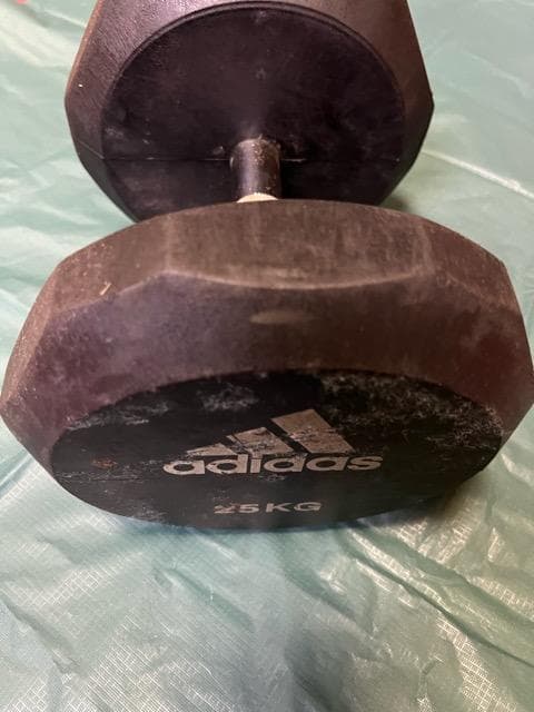 【美品】 ダンベル 25kg 2個セット アディダス 固定ダンベル セット2